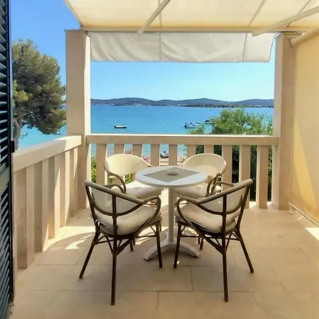 Petra I Karlo * Turanj